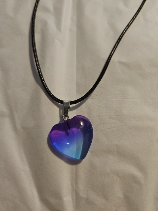Jewelry - Heart Pendant Necklace - Blue Purple Gradient -